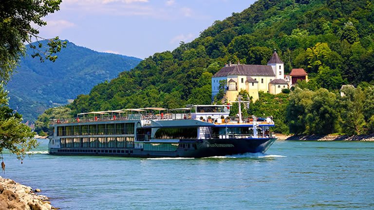 ACTIVE AND DISCOVERY ON THE RHINE